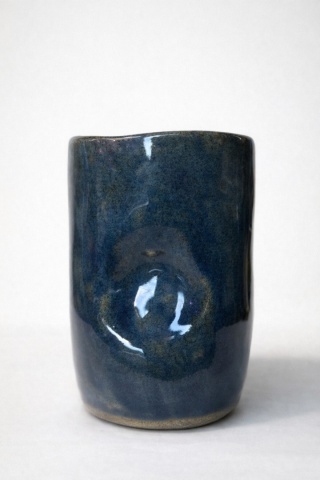 Kubek ceramiczny granatowa głębia