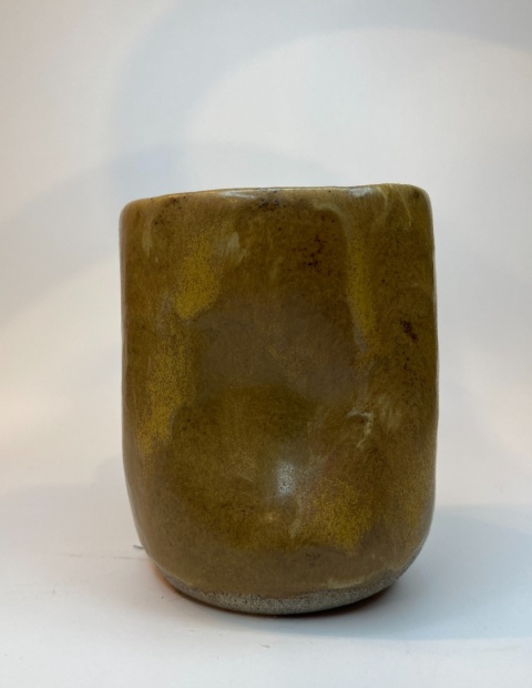 Kubek ceramiczny miodowy brąz