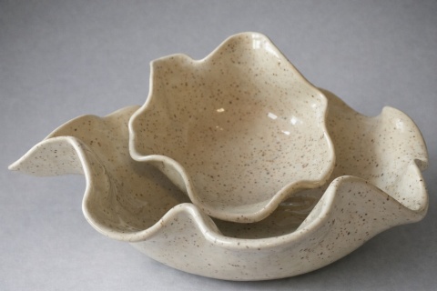 Zestaw mis ceramicznych – falowane, ręcznie formowane - zestaw 2 szt.